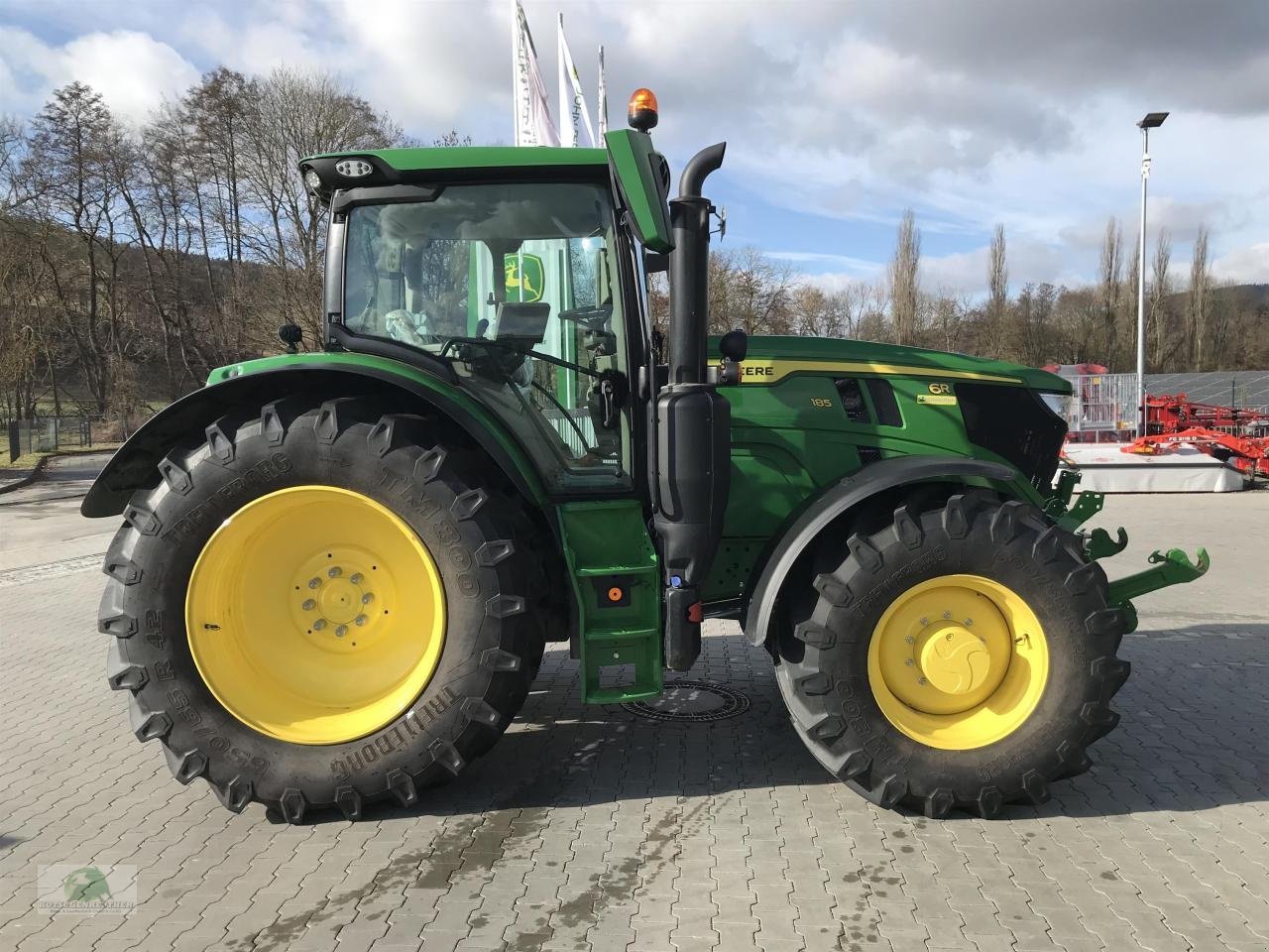 Traktor от тип John Deere 6R 185 - Command PRO, Neumaschine в Münchberg (Снимка 2)