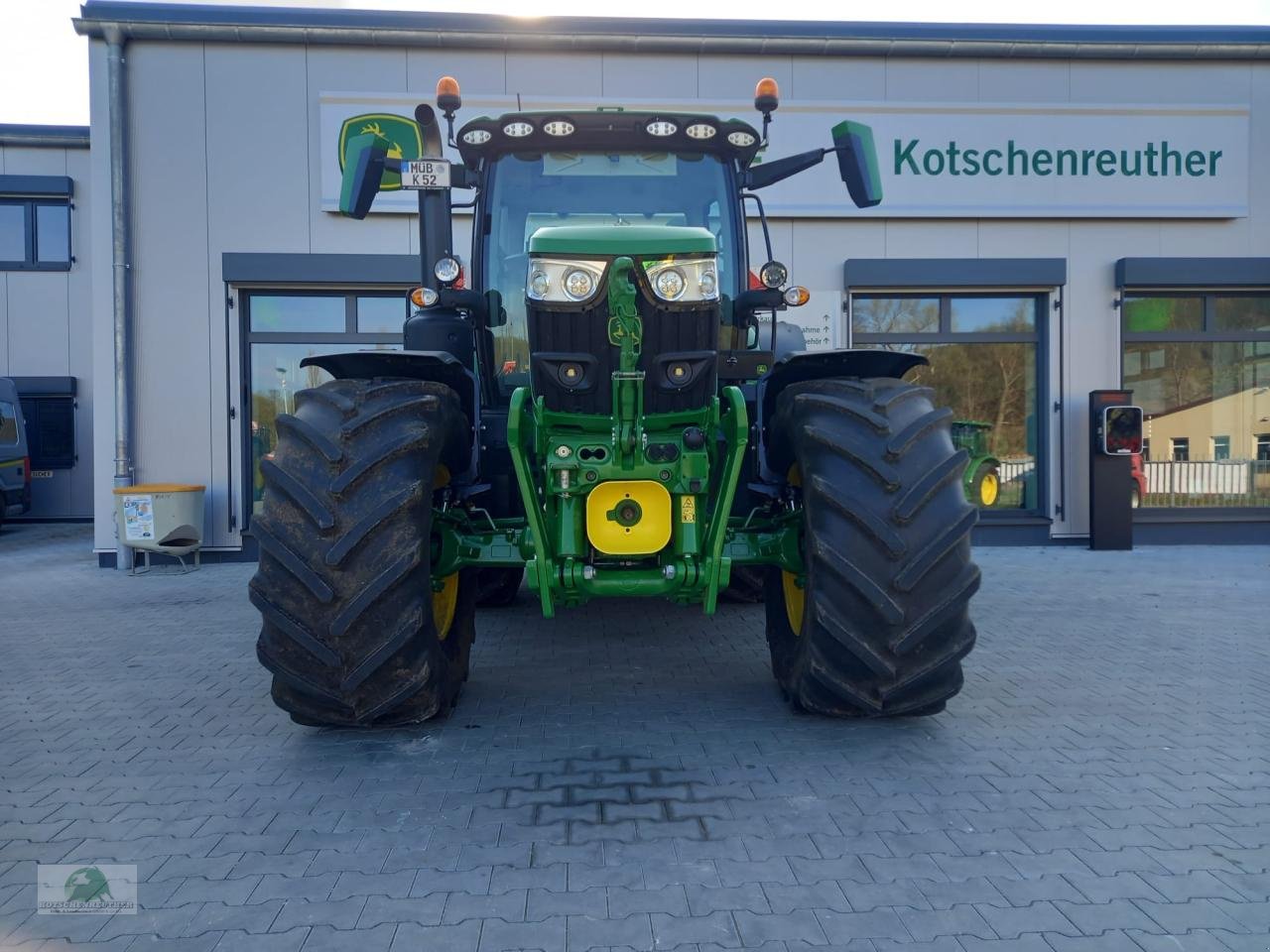 Traktor van het type John Deere 6R 185 - Steckachse, Command PRO, Neumaschine in Teichröda (Foto 4)