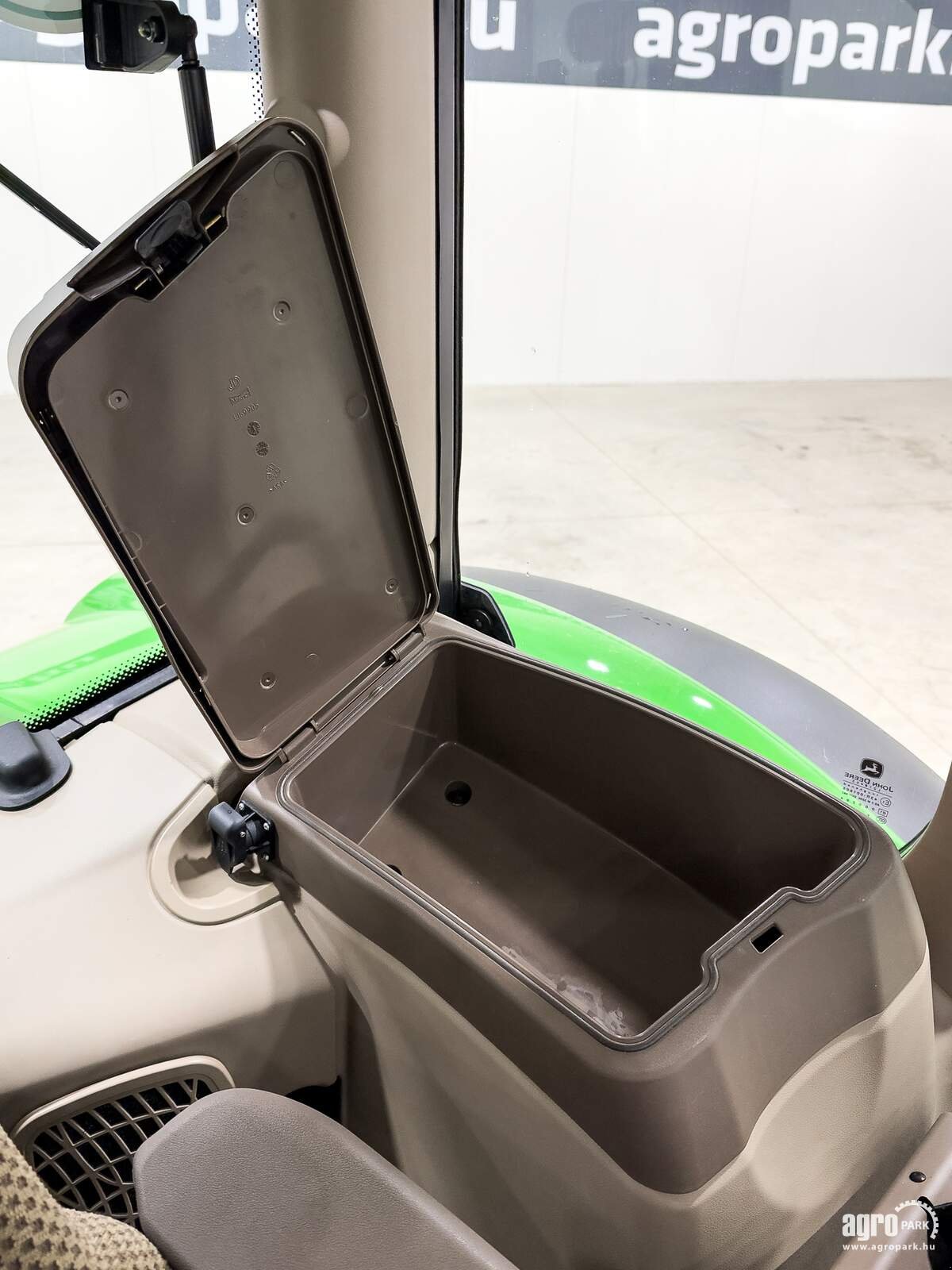 Traktor tip John Deere 6R 185, Gebrauchtmaschine in Csengele (Poză 28)