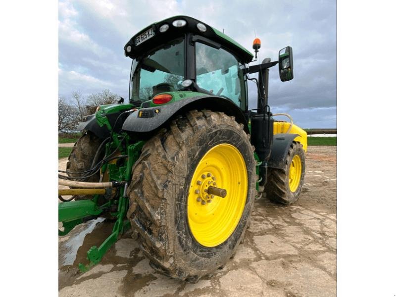 Traktor от тип John Deere 6R 185, Gebrauchtmaschine в SAINT-GERMAIN DU PUY (Снимка 4)