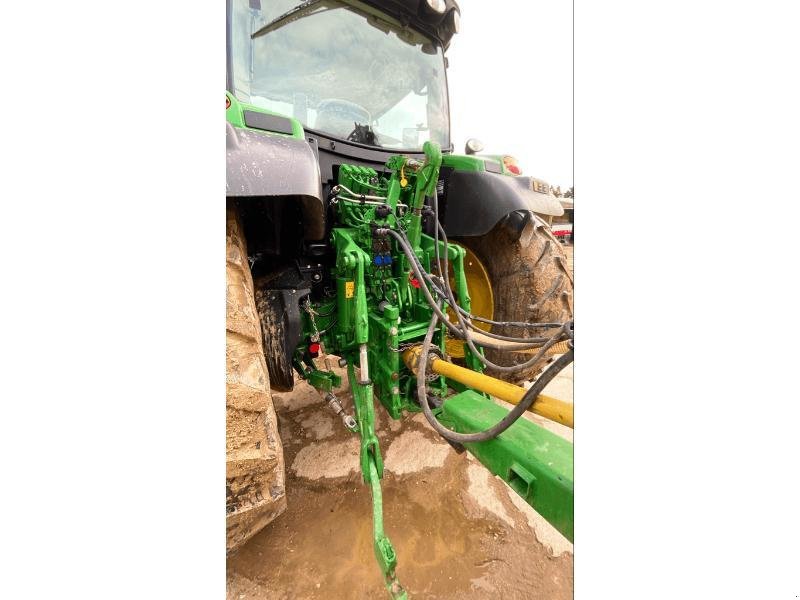 Traktor от тип John Deere 6R 185, Gebrauchtmaschine в SAINT-GERMAIN DU PUY (Снимка 8)
