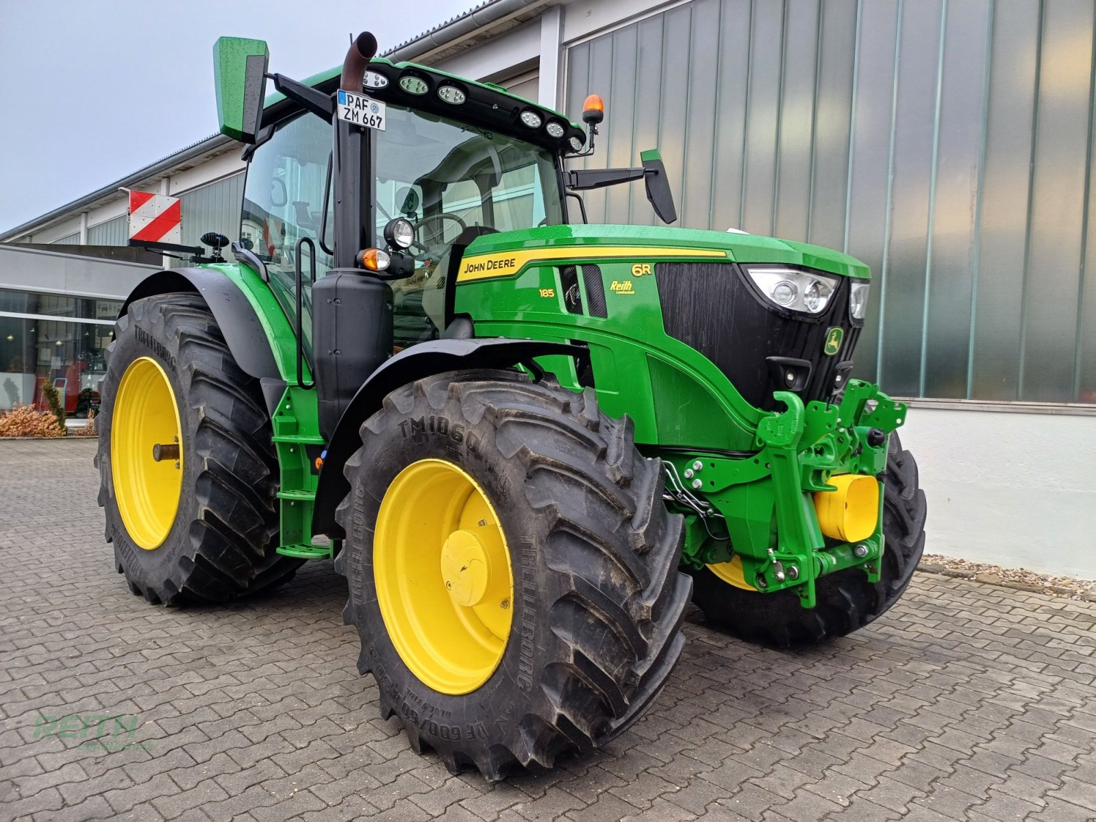 Traktor типа John Deere 6R 185, Gebrauchtmaschine в Wolnzach (Фотография 2)
