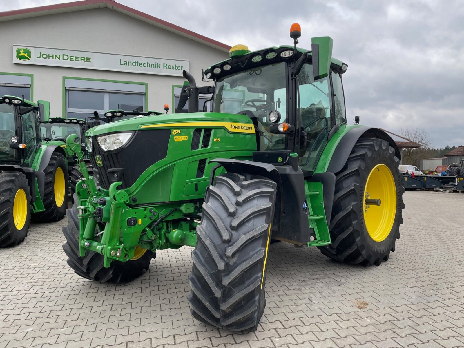Traktor Türe ait John Deere 6R 185, Gebrauchtmaschine içinde Burglengenfeld (resim 1)