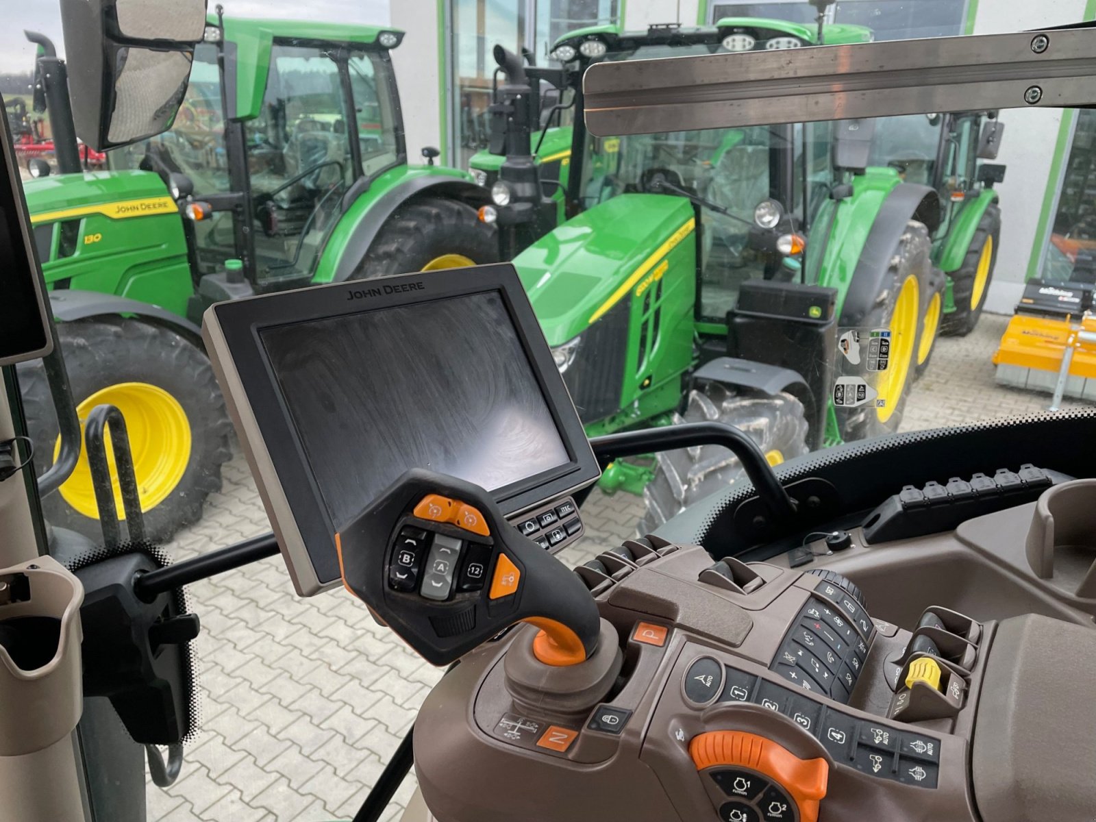 Traktor Türe ait John Deere 6R 185, Gebrauchtmaschine içinde Burglengenfeld (resim 9)