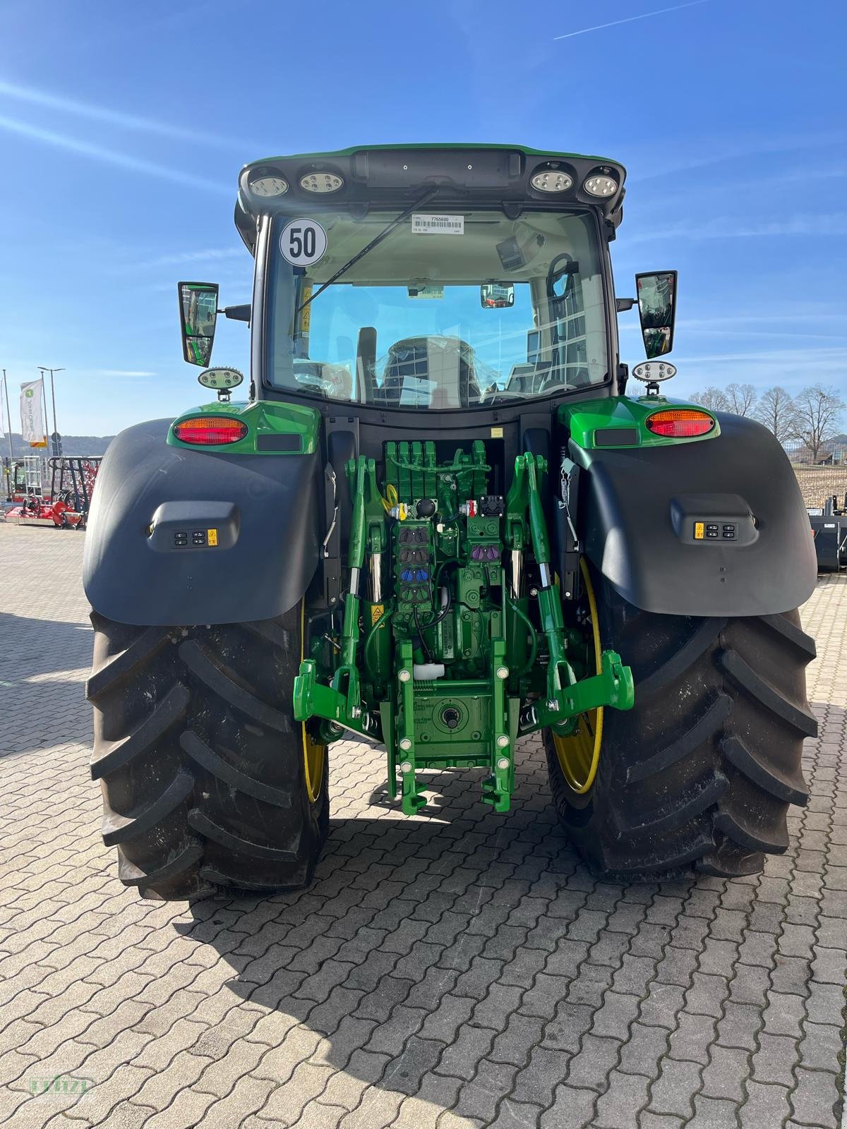 Traktor des Typs John Deere 6R 185, Neumaschine in Bruckmühl (Bild 4)