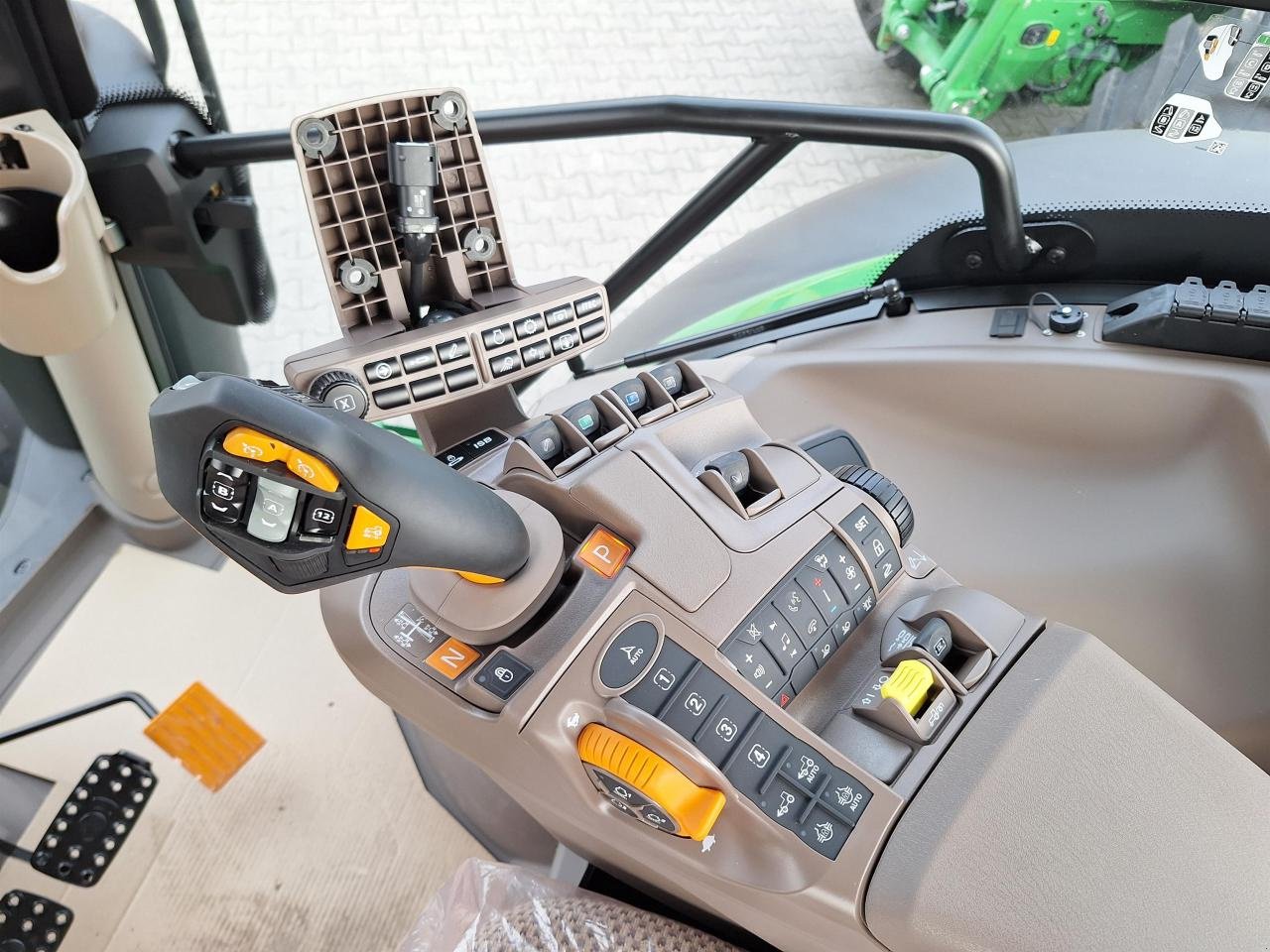 Traktor del tipo John Deere 6R 185, Neumaschine en Worms (Imagen 12)