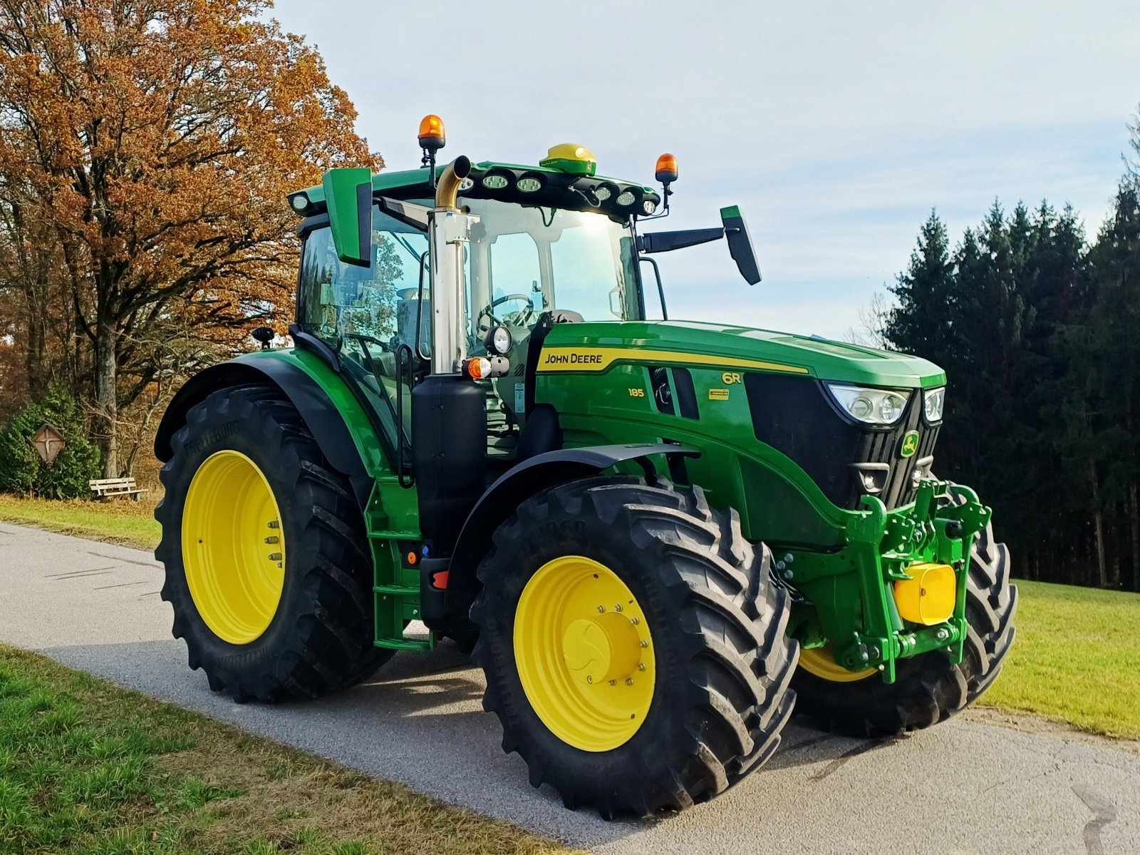 Traktor типа John Deere 6R 185, Gebrauchtmaschine в Hofkirchen (Фотография 2)