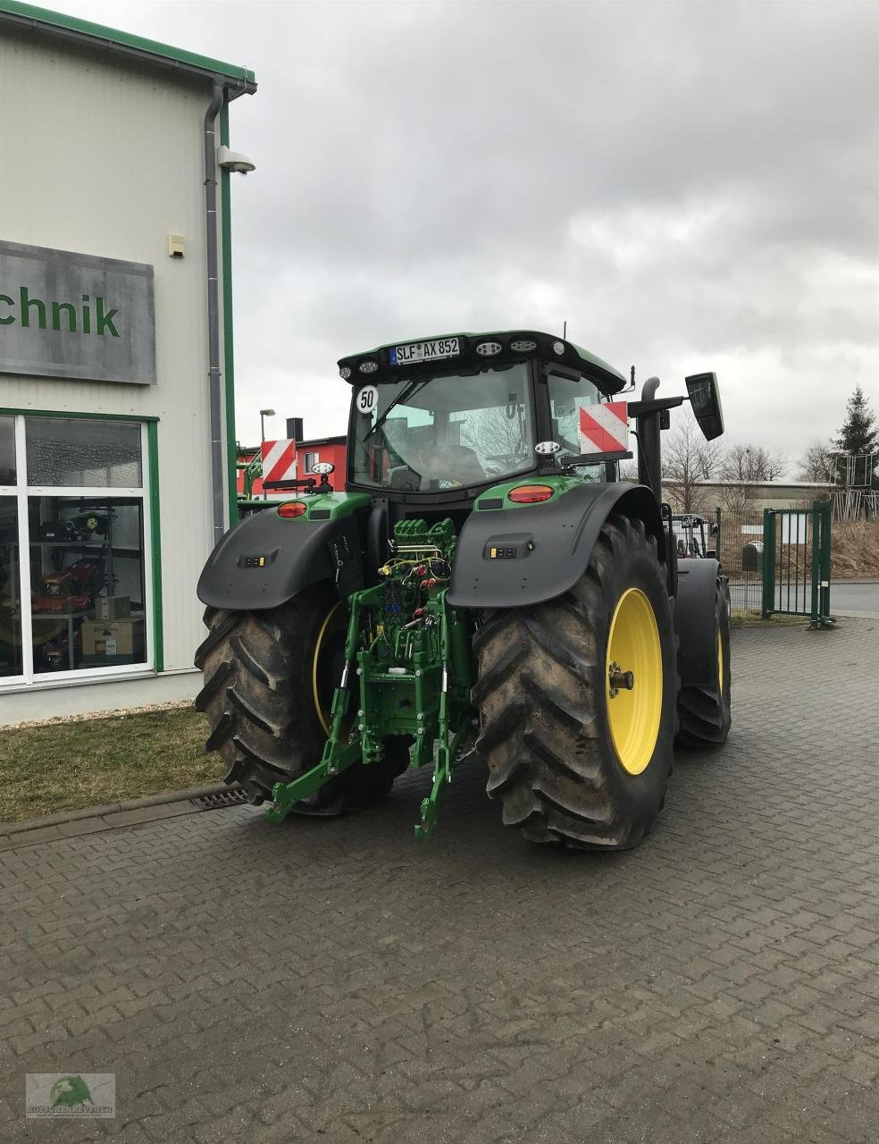 Traktor типа John Deere 6R 195 - Command PRO, Neumaschine в Wasungen (Фотография 4)