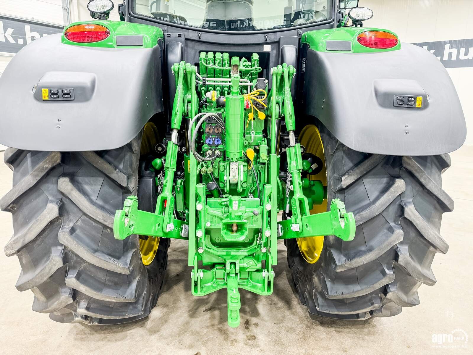 Traktor tip John Deere 6R 195, Gebrauchtmaschine in Csengele (Poză 7)