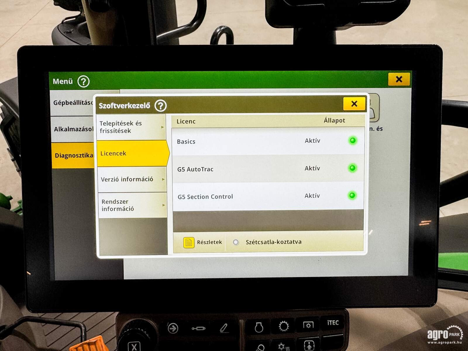 Traktor tip John Deere 6R 195, Gebrauchtmaschine in Csengele (Poză 14)