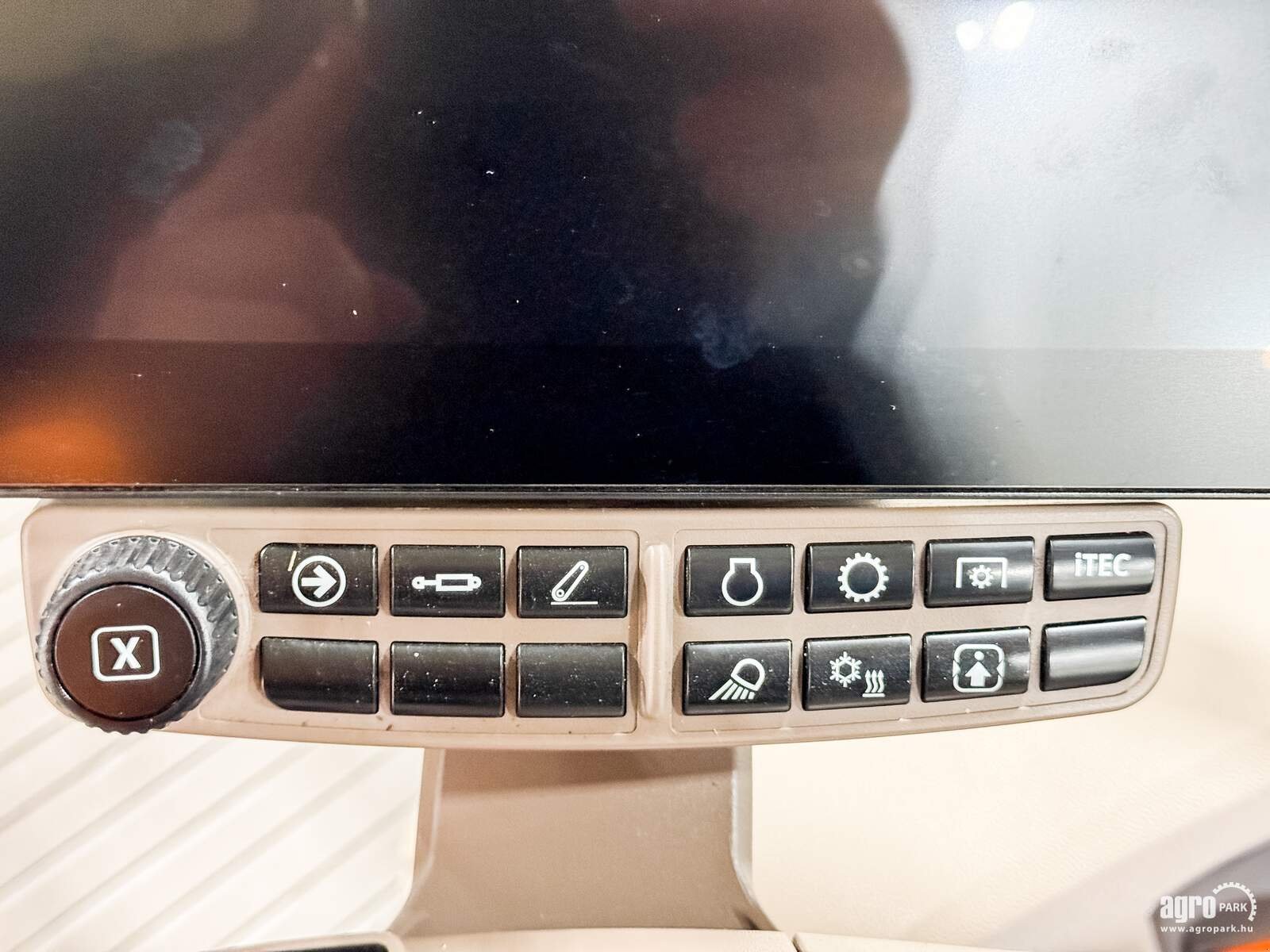 Traktor tip John Deere 6R 195, Gebrauchtmaschine in Csengele (Poză 20)