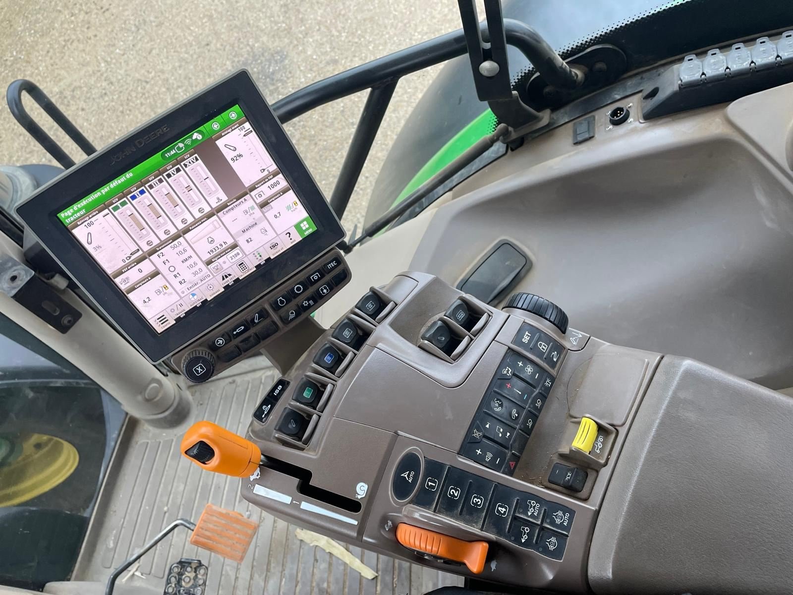 Traktor tipa John Deere 6R 195, Gebrauchtmaschine u BOSC LE HARD (Slika 11)