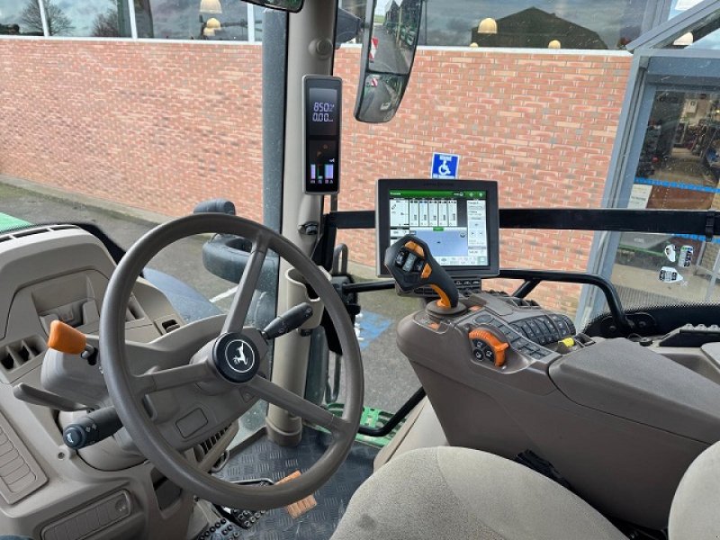 Traktor van het type John Deere 6R 195, Gebrauchtmaschine in PITHIVIERS Cedex (Foto 5)