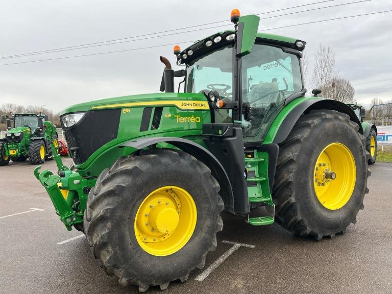 Traktor tip John Deere 6R 195, Gebrauchtmaschine in FRONCLES (Poză 2)