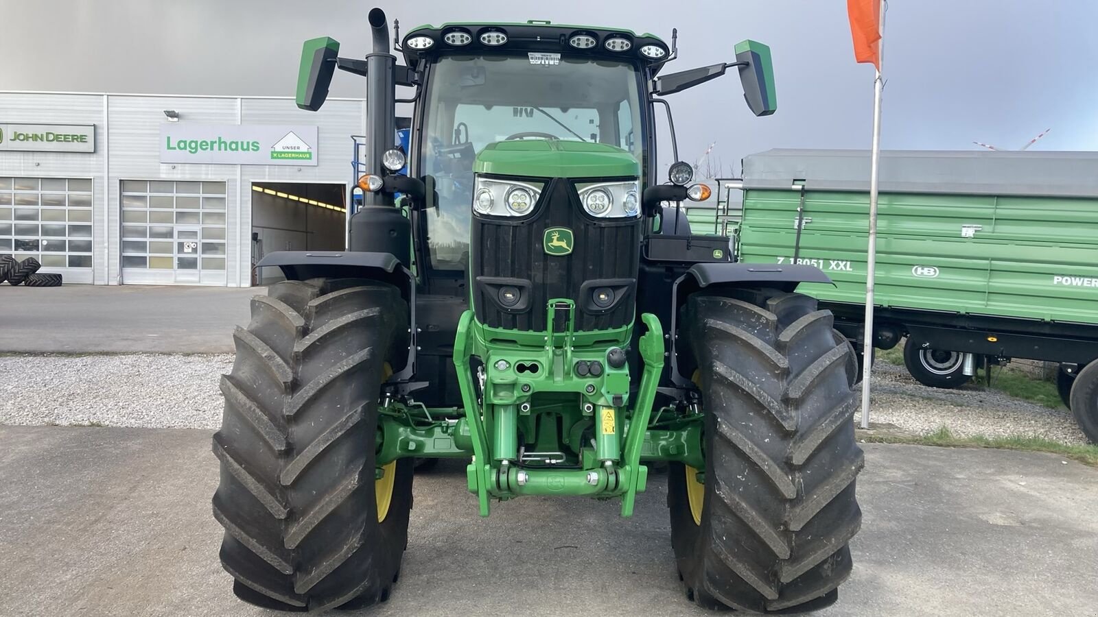 Traktor του τύπου John Deere 6R 195, Neumaschine σε Eggendorf (Φωτογραφία 4)