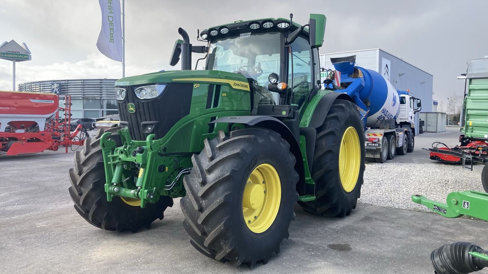 Traktor του τύπου John Deere 6R 195, Neumaschine σε Eggendorf (Φωτογραφία 1)