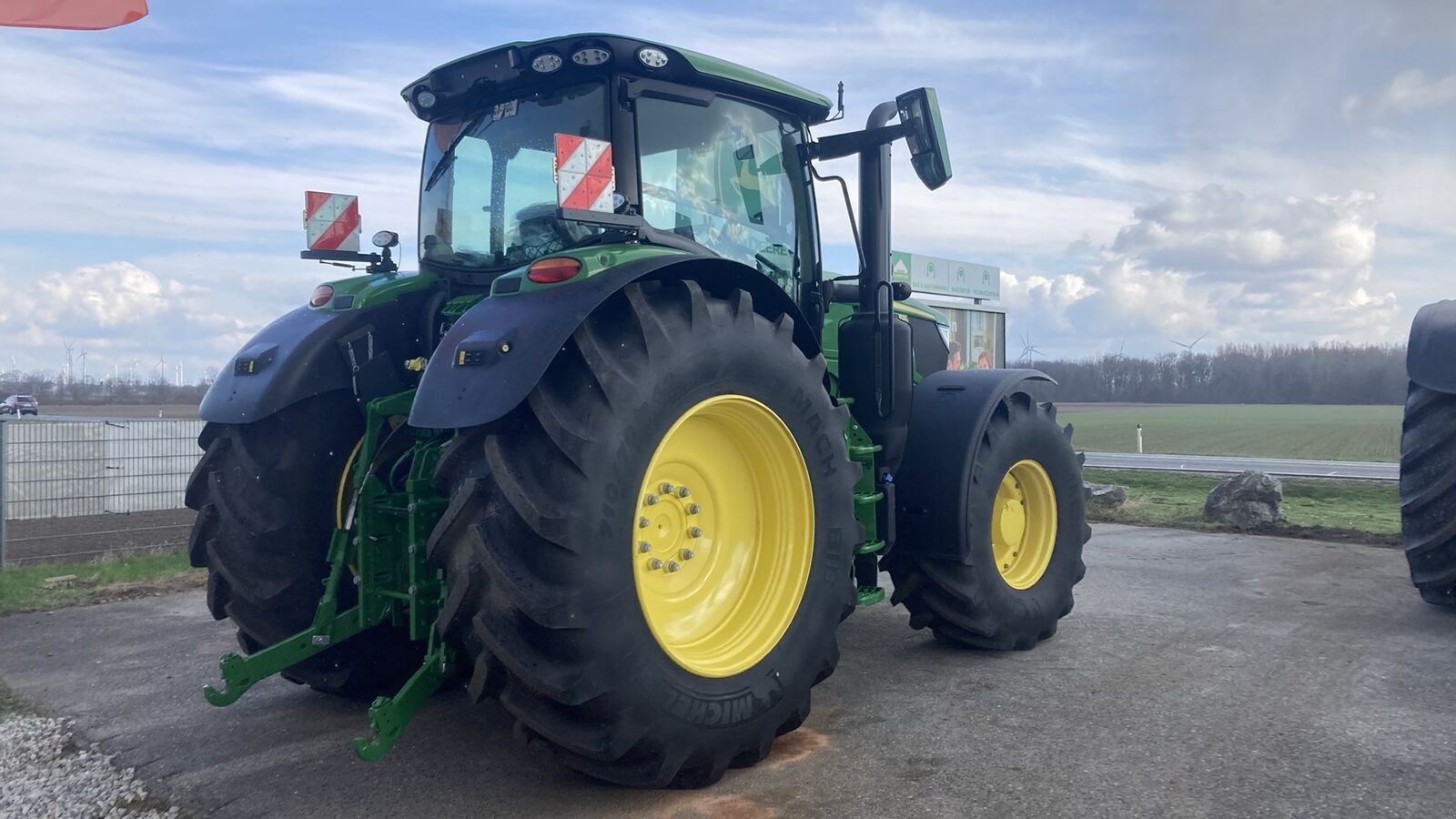 Traktor του τύπου John Deere 6R 195, Neumaschine σε Eggendorf (Φωτογραφία 3)