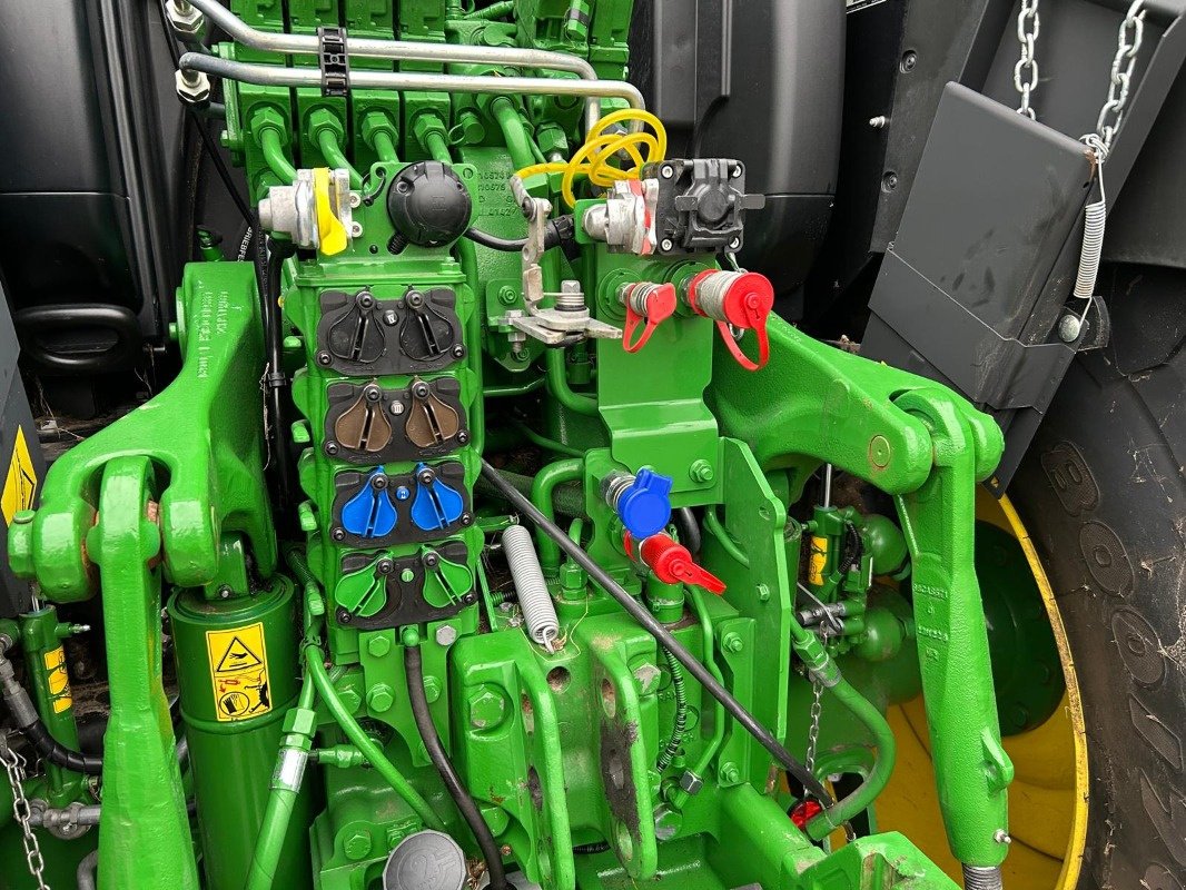 Traktor типа John Deere 6R 195, Gebrauchtmaschine в Sittensen (Фотография 18)