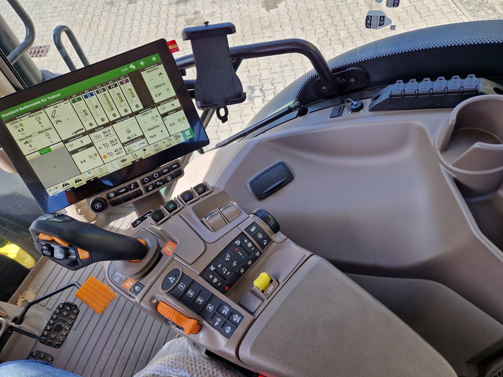 Traktor Türe ait John Deere 6R 195, Neumaschine içinde Bad Sobernheim (resim 8)