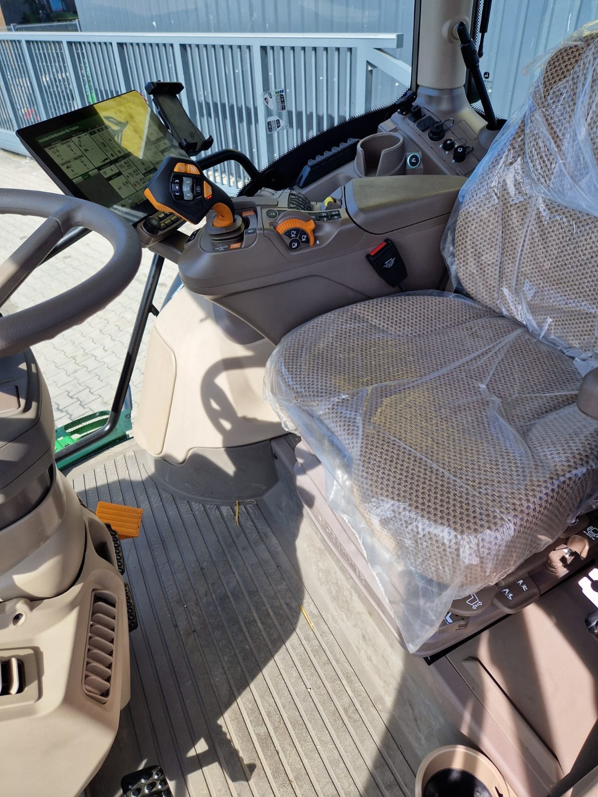 Traktor Türe ait John Deere 6R 195, Neumaschine içinde Bad Sobernheim (resim 9)