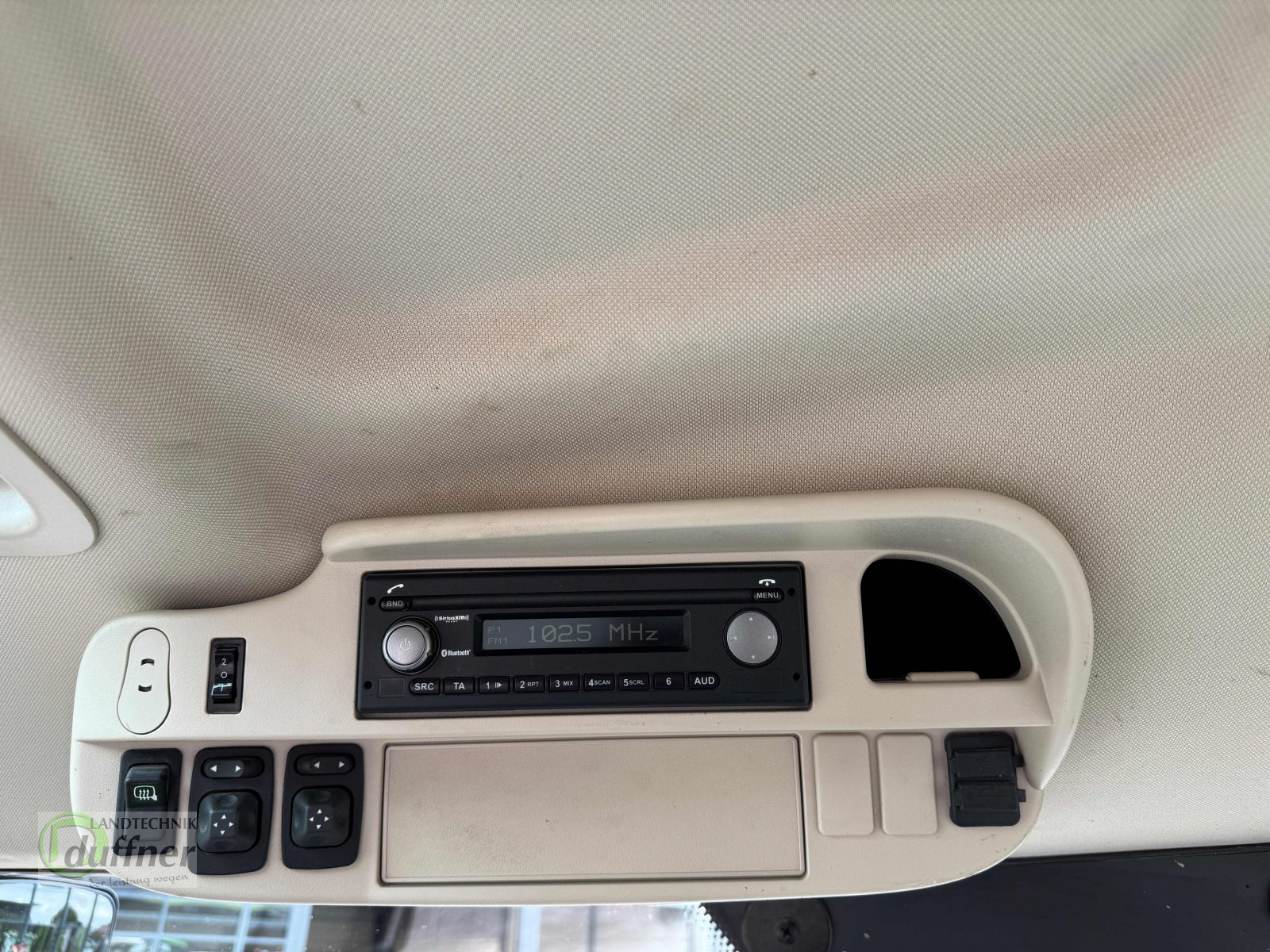 Traktor Türe ait John Deere 6R 215 6R215, Gebrauchtmaschine içinde Hohentengen (resim 11)