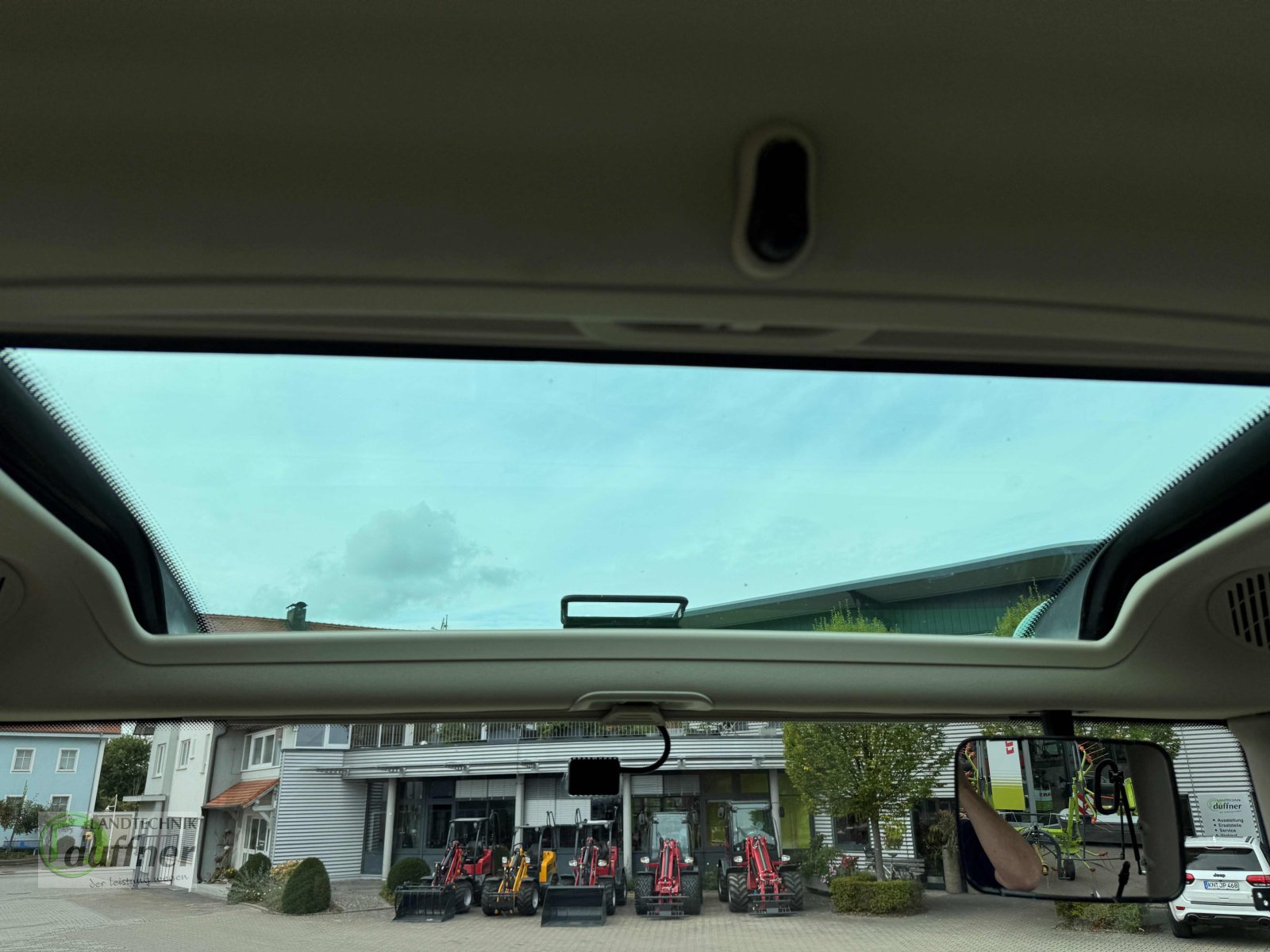 Traktor Türe ait John Deere 6R 215 6R215, Gebrauchtmaschine içinde Hohentengen (resim 12)