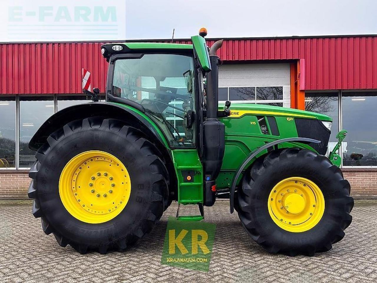 Traktor van het type John Deere 6r 215 #779271, Gebrauchtmaschine in STEENBERGEN (Foto 4)