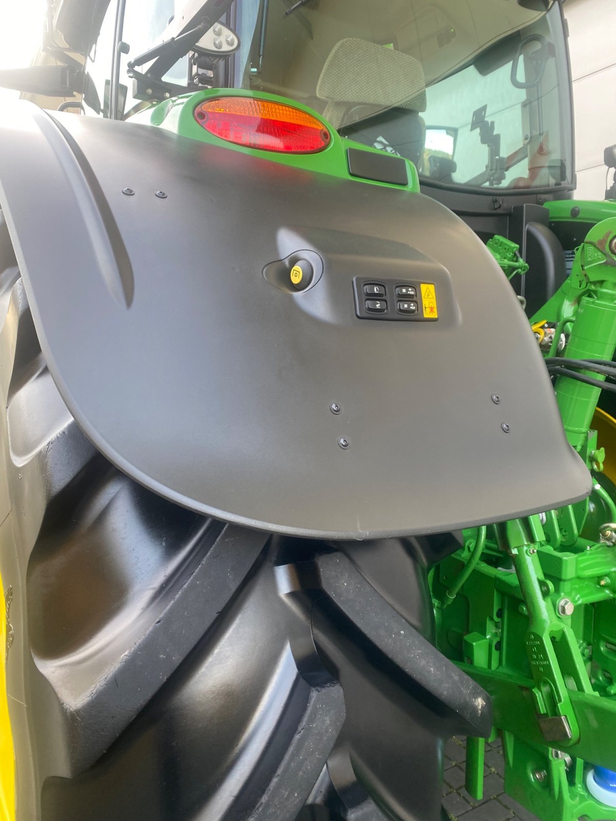 Traktor a típus John Deere 6R 215 AP50 CommandPro G5-Plus 2024 Garantie 2029/3.750 h, Gebrauchtmaschine ekkor: Weigendorf (Kép 22)