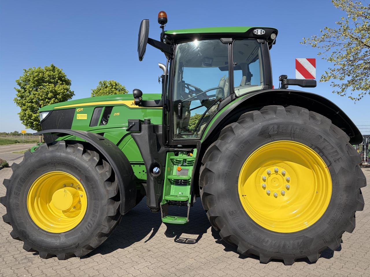 Traktor от тип John Deere 6R 215 DEMO, Vorführmaschine в Niederkirchen (Снимка 4)