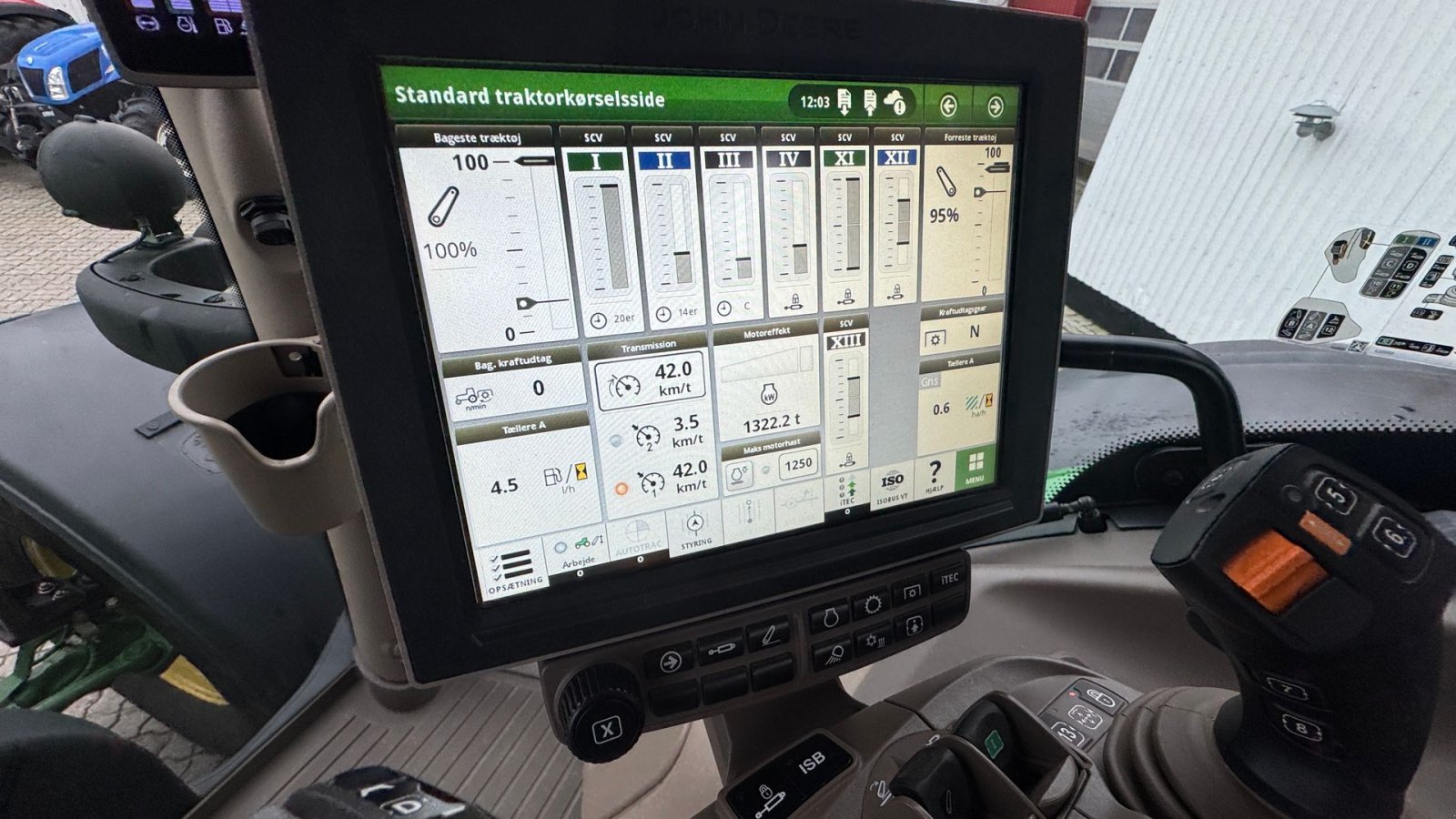 Traktor tipa John Deere 6R 215 KUN 1300 TIMER!, Gebrauchtmaschine u Nørager (Slika 19)