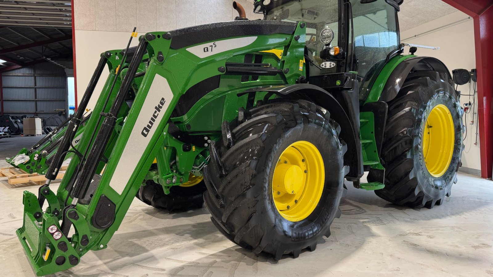 Traktor Türe ait John Deere 6R 215 MED FRONT PTO OG NY ÅLØ FRONTLÆSSER!, Gebrauchtmaschine içinde Nørager (resim 1)