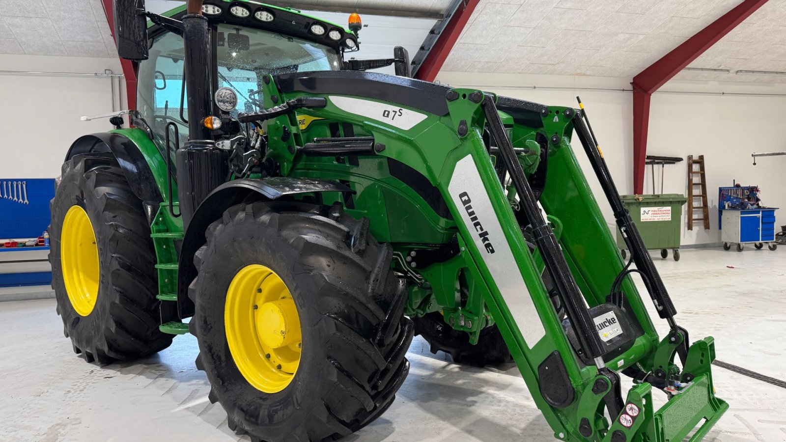 Traktor типа John Deere 6R 215 MED FRONT PTO OG NY ÅLØ FRONTLÆSSER!, Gebrauchtmaschine в Nørager (Фотография 8)