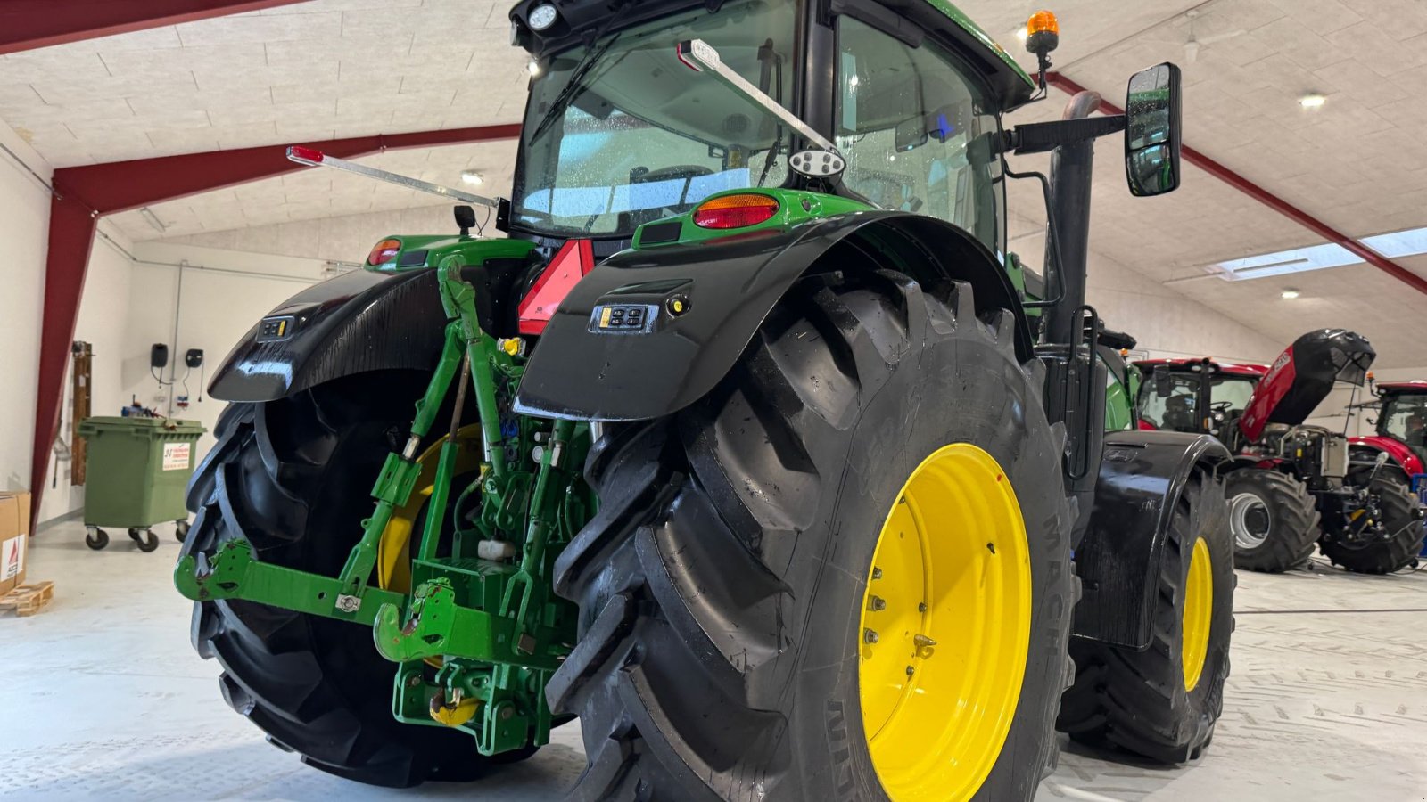 Traktor типа John Deere 6R 215 MED FRONT PTO OG NY ÅLØ FRONTLÆSSER!, Gebrauchtmaschine в Nørager (Фотография 11)