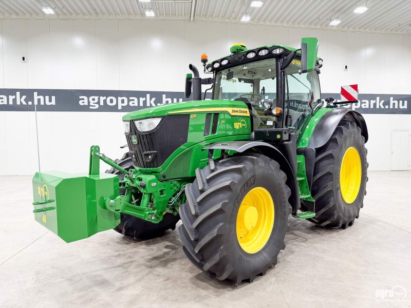 Traktor a típus John Deere 6R 215, Gebrauchtmaschine ekkor: Csengele (Kép 1)