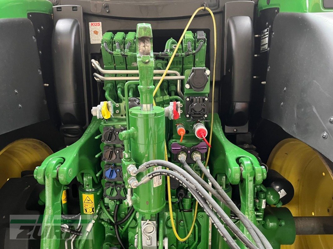 Traktor des Typs John Deere 6R 215, Gebrauchtmaschine in Kanzach (Bild 9)