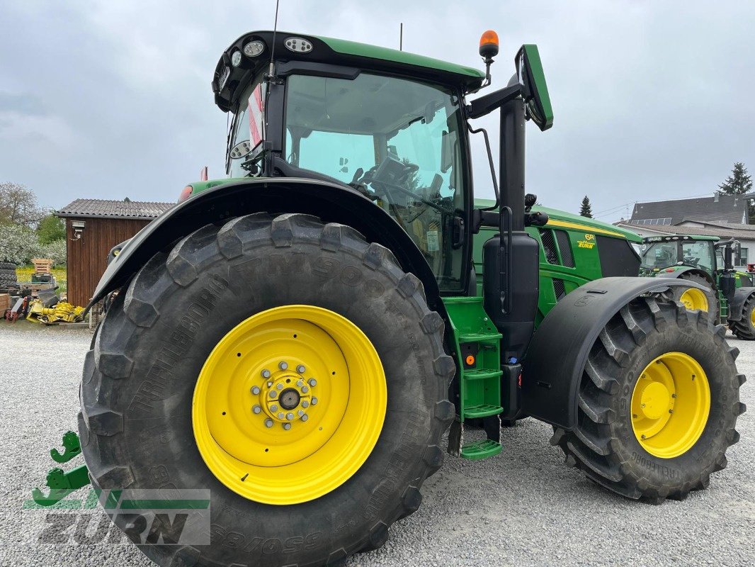 Traktor типа John Deere 6R 215, Gebrauchtmaschine в Kanzach (Фотография 4)