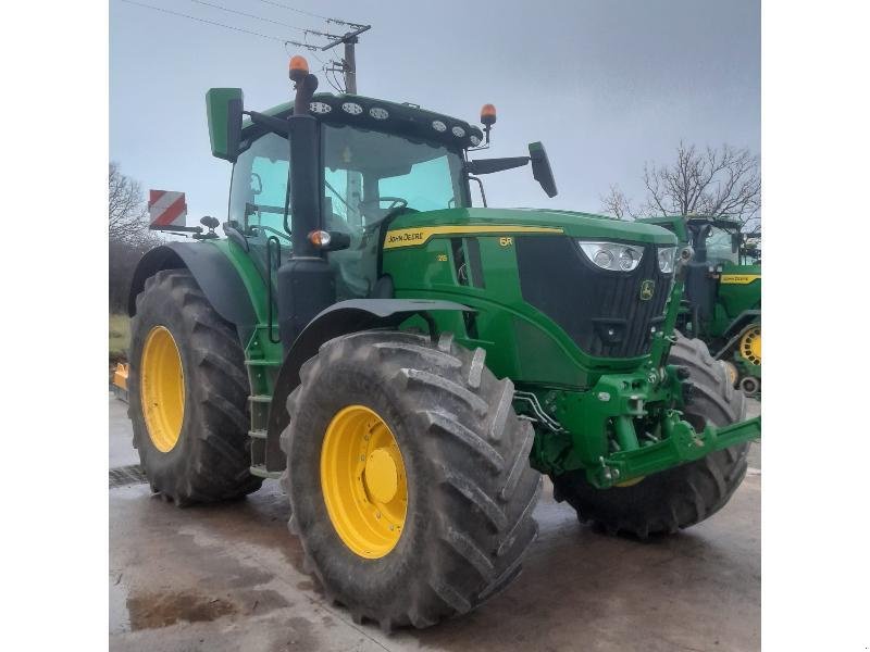 Traktor del tipo John Deere 6R 215, Gebrauchtmaschine In SAINT-GERMAIN DU PUY (Immagine 10)