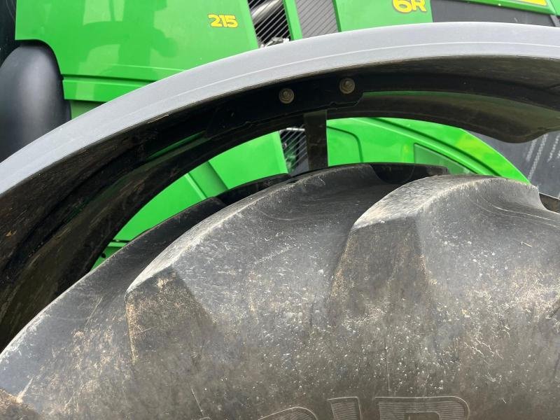 Traktor от тип John Deere 6R 215, Gebrauchtmaschine в SAINT-GERMAIN DU PUY (Снимка 6)