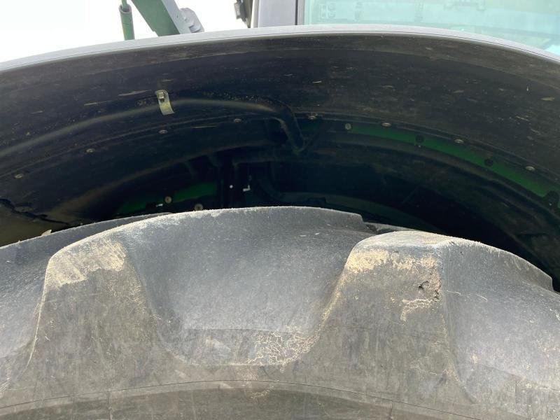 Traktor от тип John Deere 6R 215, Gebrauchtmaschine в SAINT-GERMAIN DU PUY (Снимка 7)