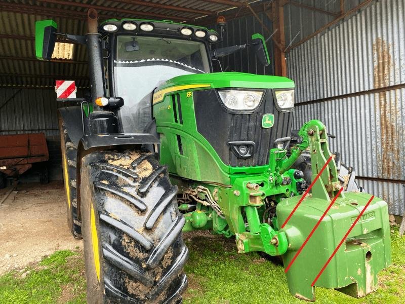 Traktor a típus John Deere 6R 215, Gebrauchtmaschine ekkor: SAINT-GERMAIN DU PUY (Kép 2)