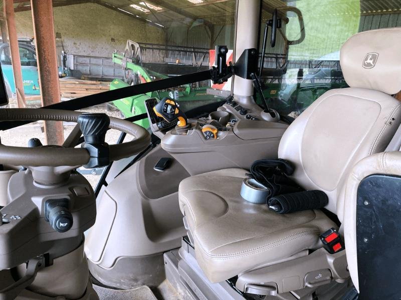 Traktor a típus John Deere 6R 215, Gebrauchtmaschine ekkor: SAINT-GERMAIN DU PUY (Kép 11)