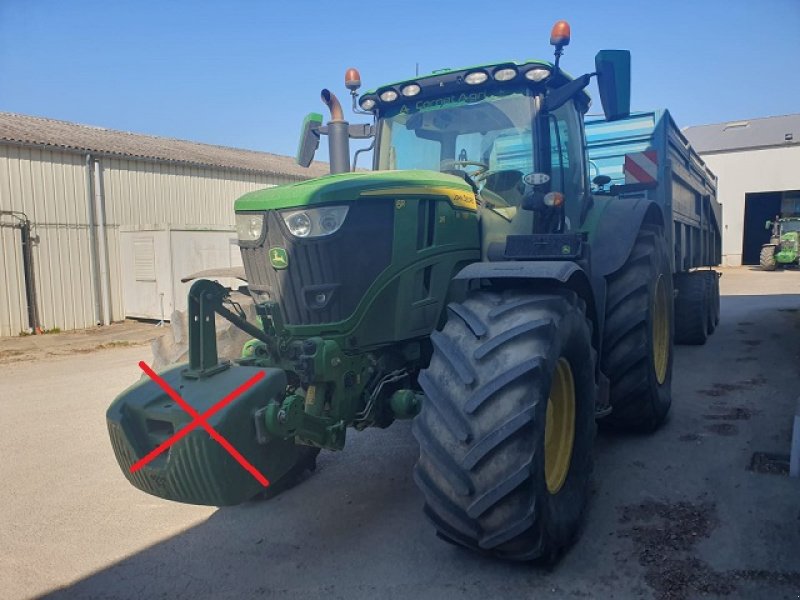 Traktor des Typs John Deere 6R 215, Gebrauchtmaschine in PITHIVIERS Cedex (Bild 2)