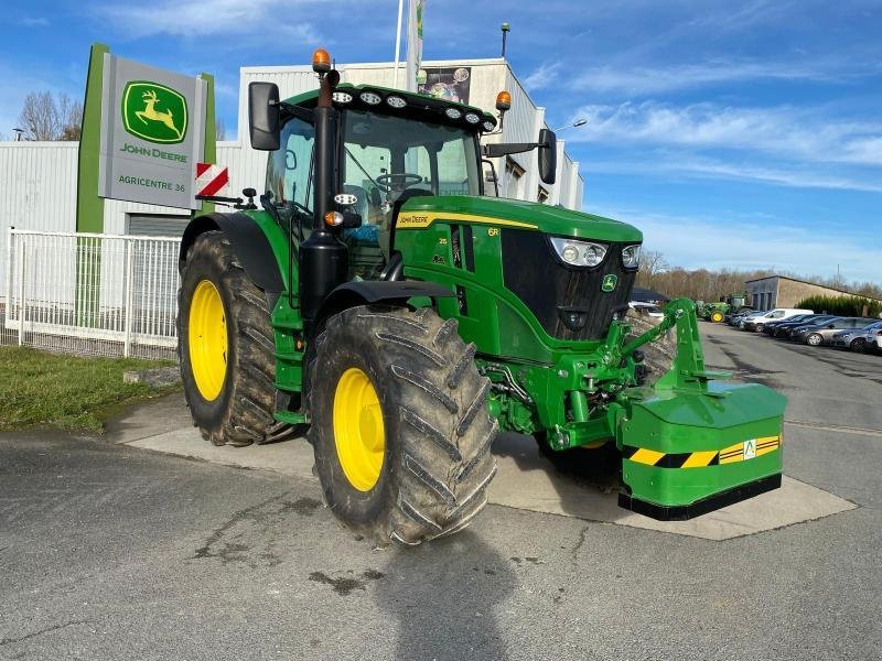 Traktor typu John Deere 6R 215, Gebrauchtmaschine v LE PONT CHRETIEN (Obrázek 2)