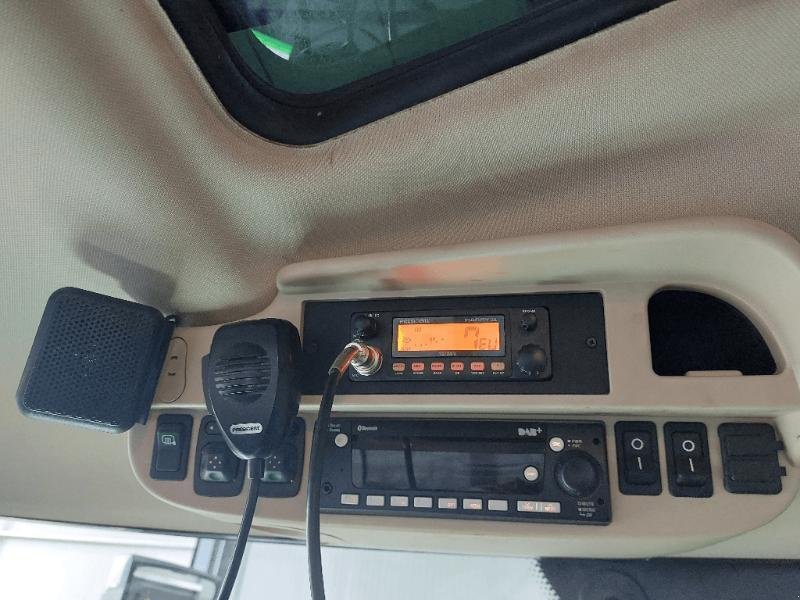 Traktor del tipo John Deere 6R 215, Gebrauchtmaschine en STENAY (Imagen 8)