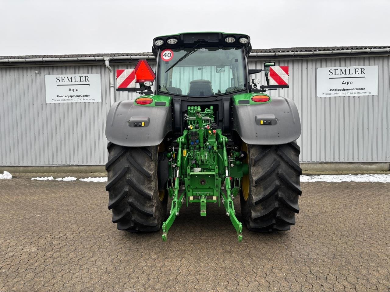 Traktor des Typs John Deere 6R 215, Gebrauchtmaschine in Bramming (Bild 13)