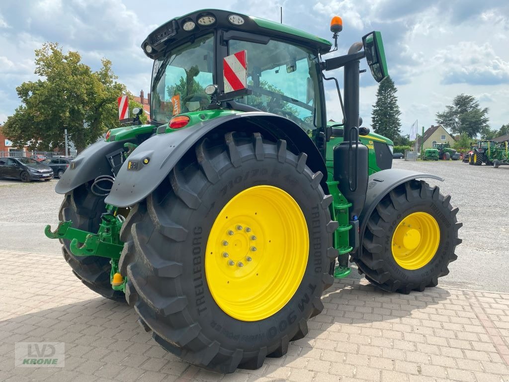 Traktor типа John Deere 6R 215, Gebrauchtmaschine в Groß Munzel (Фотография 3)