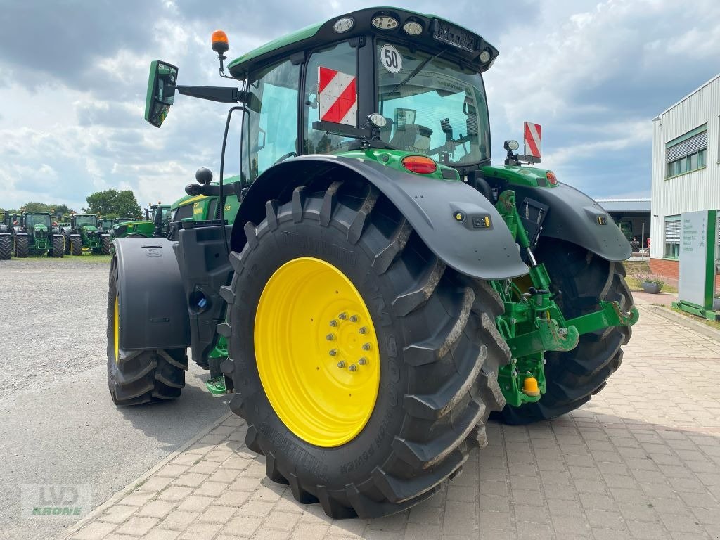 Traktor типа John Deere 6R 215, Gebrauchtmaschine в Groß Munzel (Фотография 4)