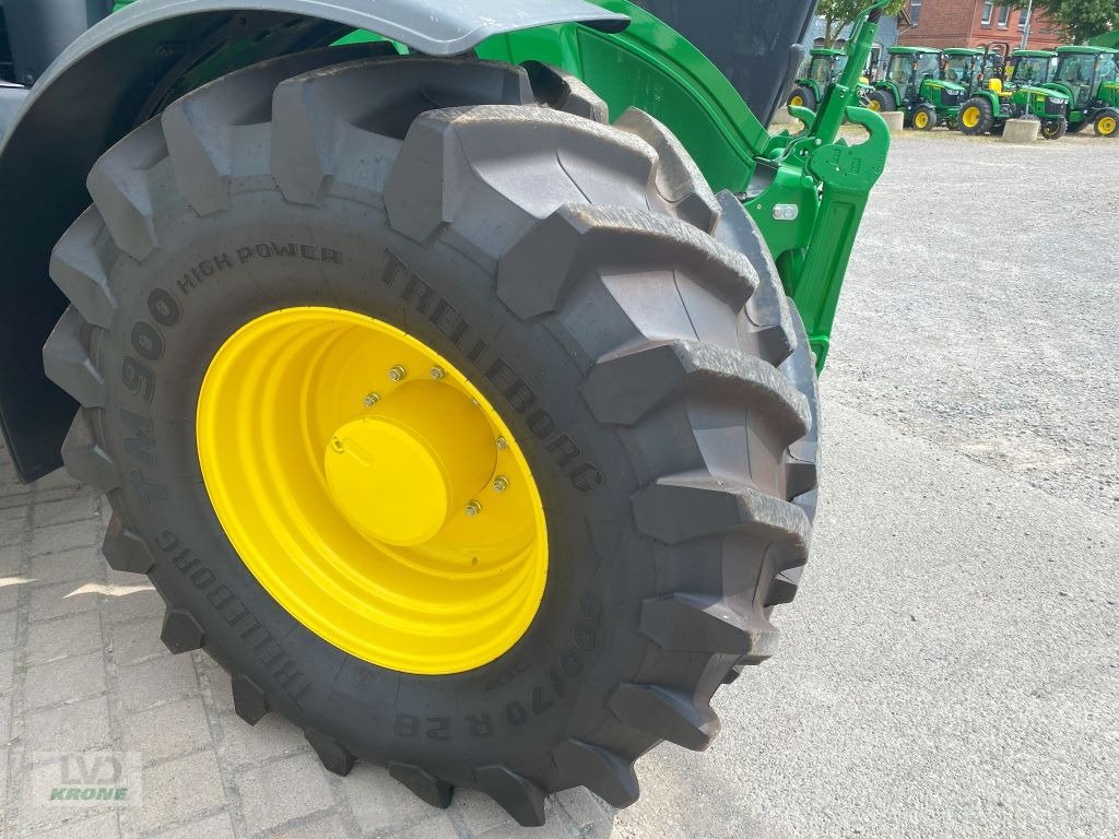 Traktor типа John Deere 6R 215, Gebrauchtmaschine в Groß Munzel (Фотография 9)