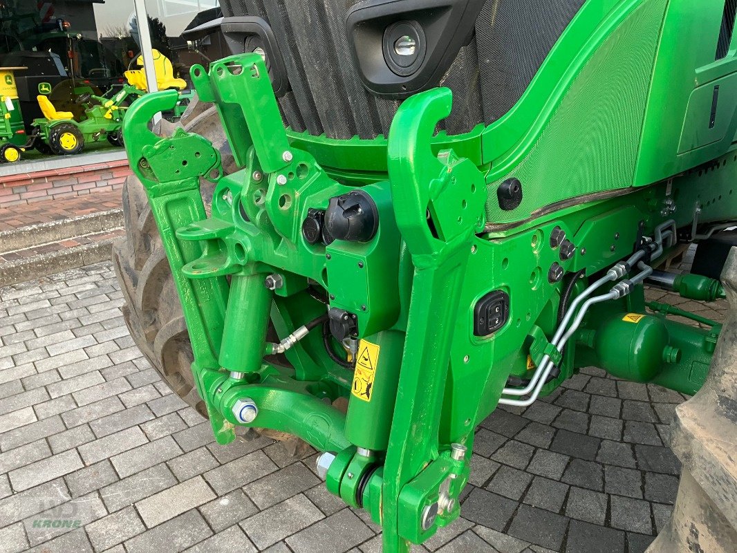 Traktor типа John Deere 6R 215, Gebrauchtmaschine в Alt-Mölln (Фотография 4)