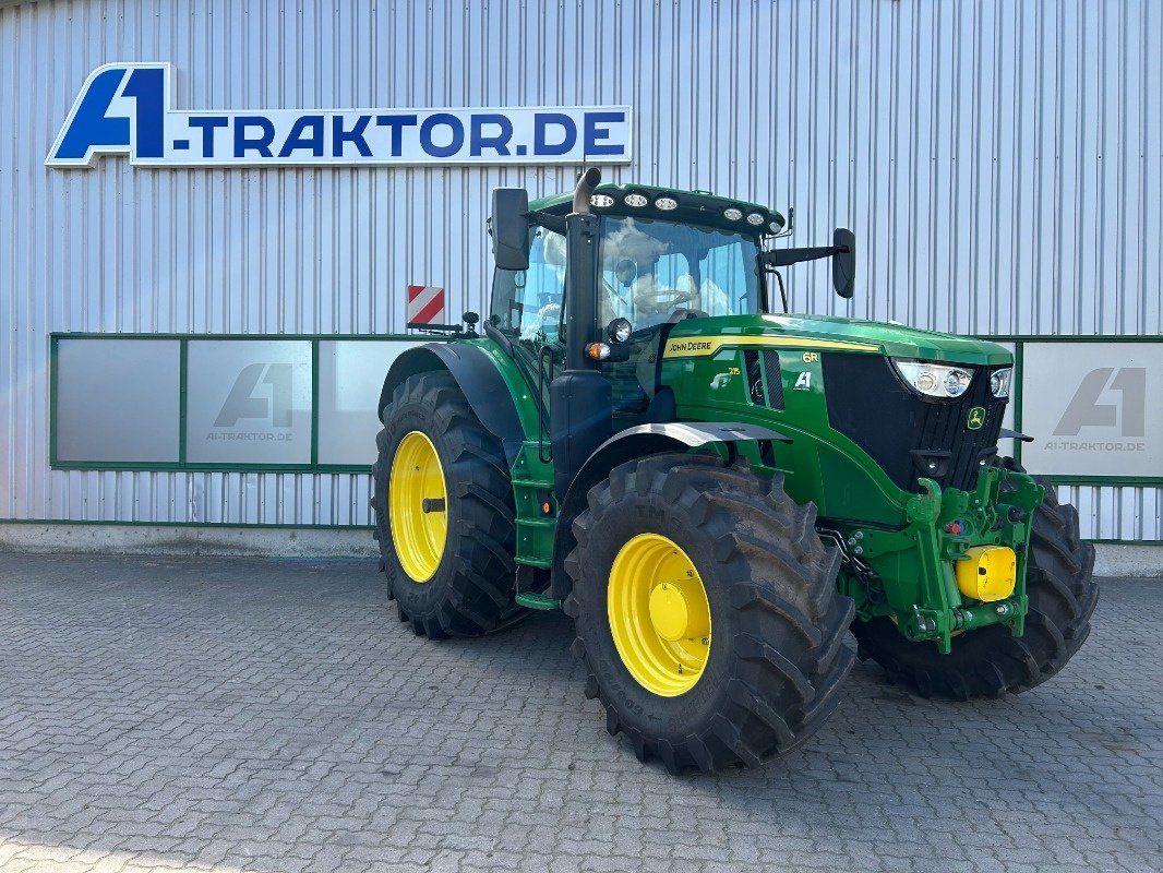 Traktor des Typs John Deere 6R 215, Gebrauchtmaschine in Sittensen (Bild 2)